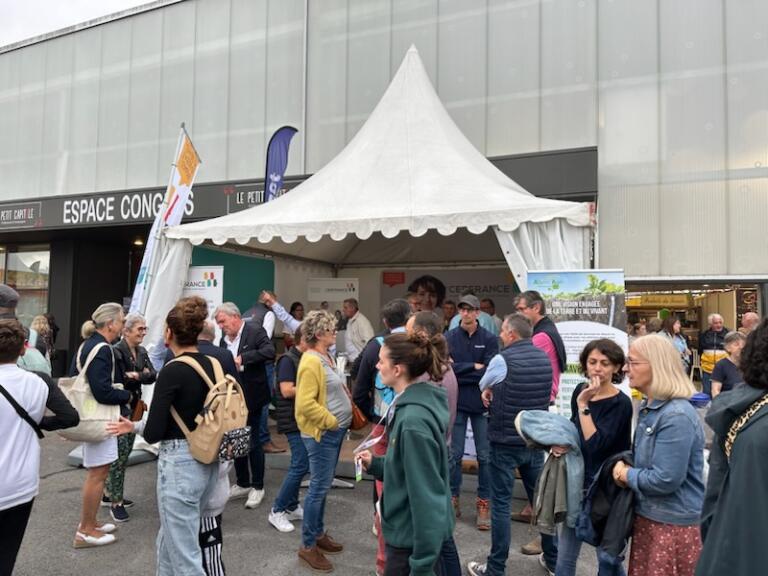 Stand foire de Châlons-en-Champagne